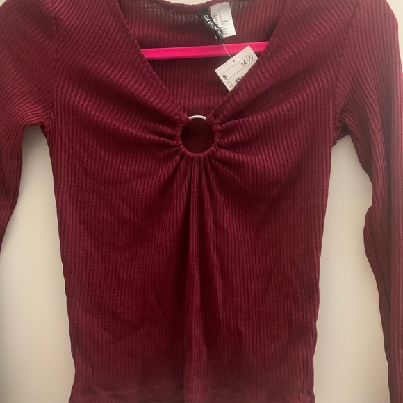 Sweater - Picture 2 of 2